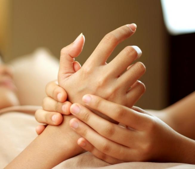 Soins des Mains Beauchamp